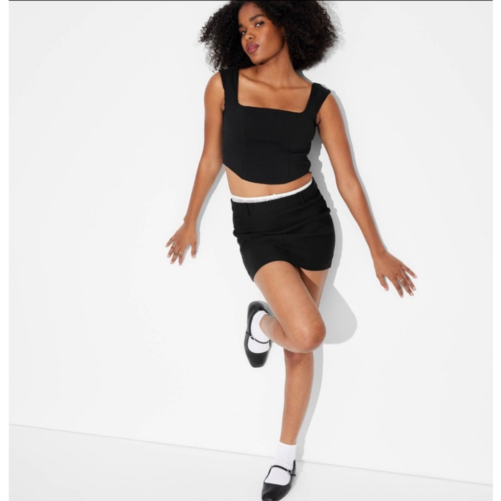 Women’s Peek-A-Boo Lace Mini Skirt – Wild Fable™
Black | XL | NWT